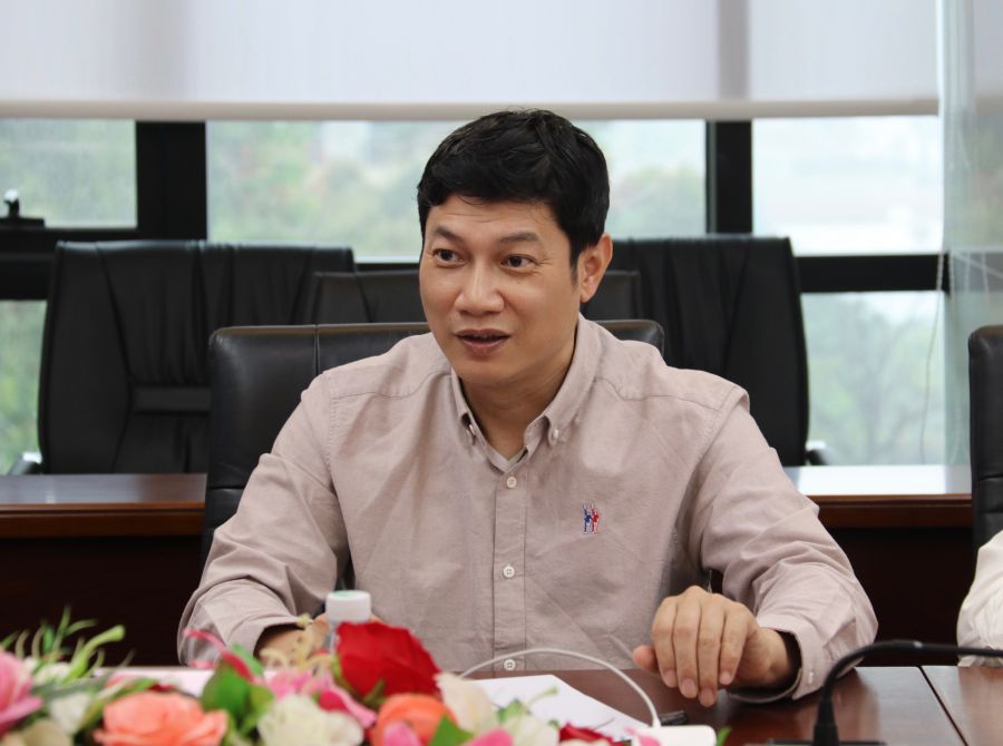 陈总.jpg